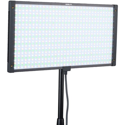Alquiler Nanlite PavoSlim 120C RGB luz led